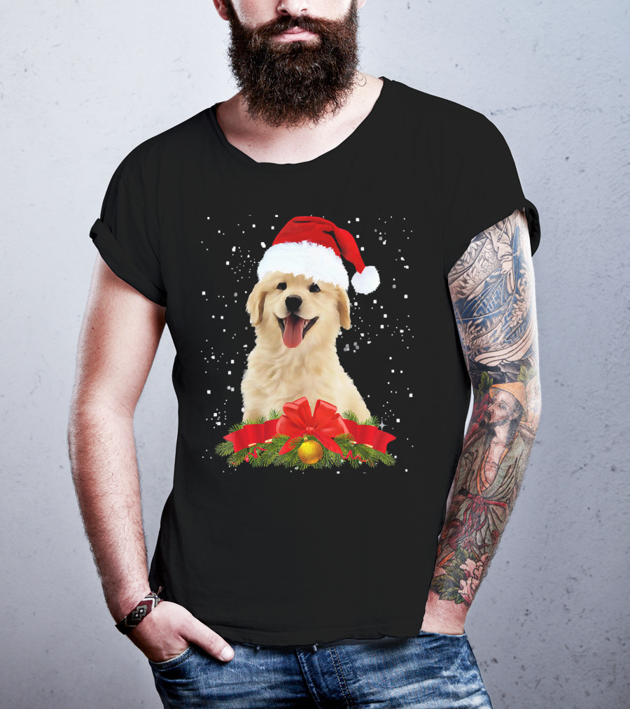 Golden Retriever Santa Hat Christmas Wreath T-Shirt