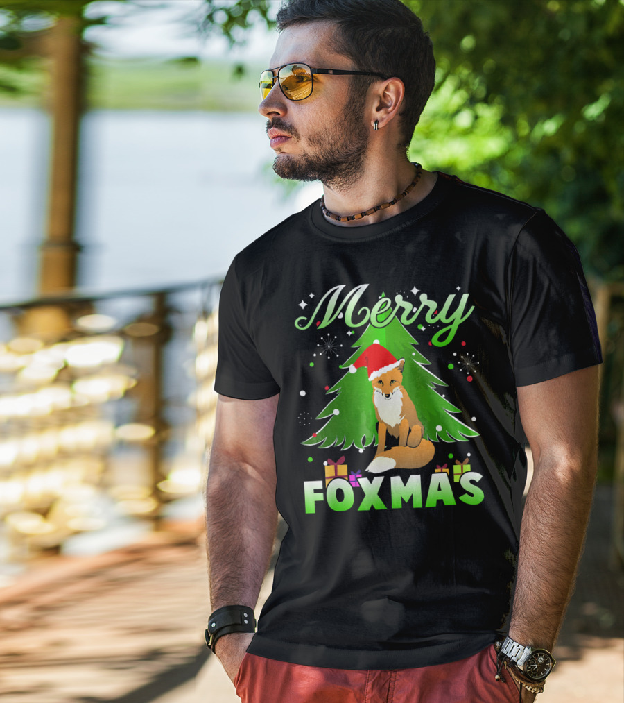 Merry Foxmas Santa Hat Fox And Christmas Tree T-Shirt