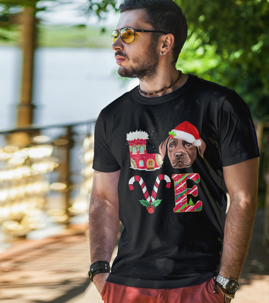 I Love My Chocolate Labrador Christmas Theme With Santa Hat And Candy Cane Decorations T-Shirt