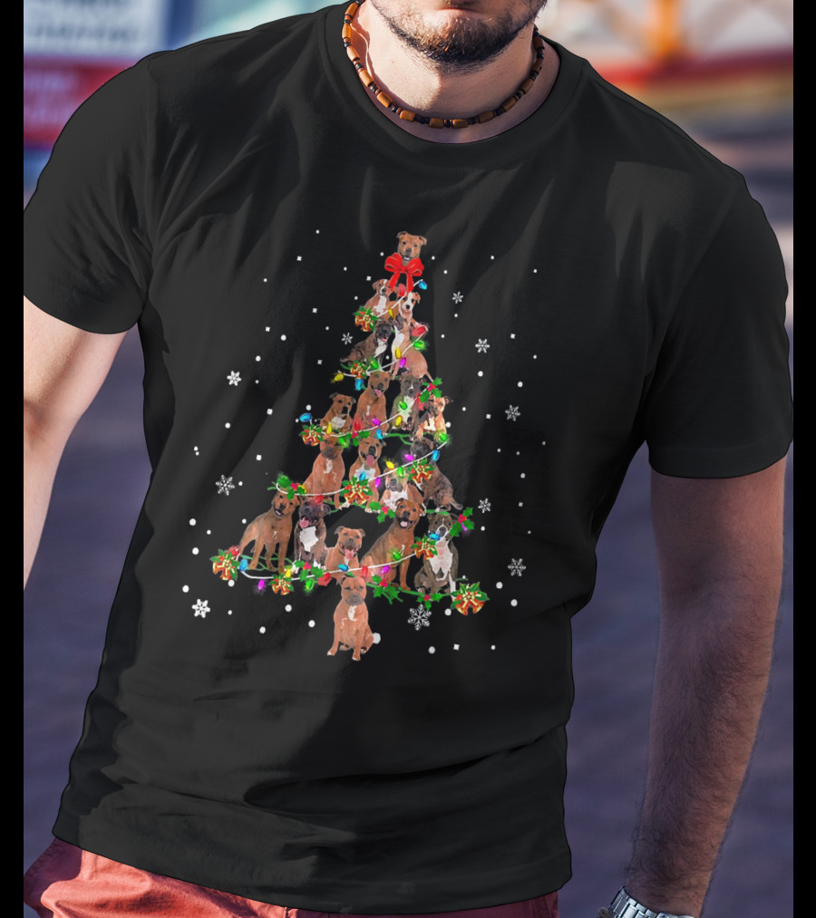 Cute Staffie Dog Christmas Tree With Garland And Presents T-Shirt