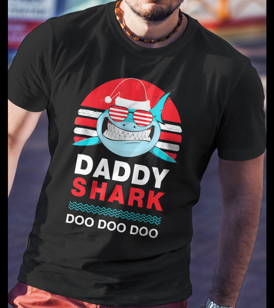 Daddy Shark Doo Doo Doo Christmas Santa Hat Family T-Shirt