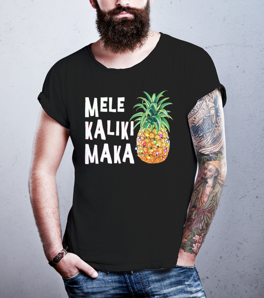 MELE KALIKIMAKA Pineapple Christmas Lights T-Shirt