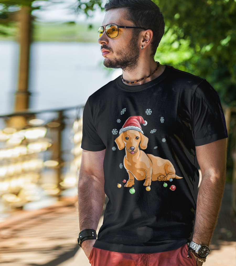 Wiener Dog Dachshund Puppy Santa Hat Snowflakes Holiday T-Shirt