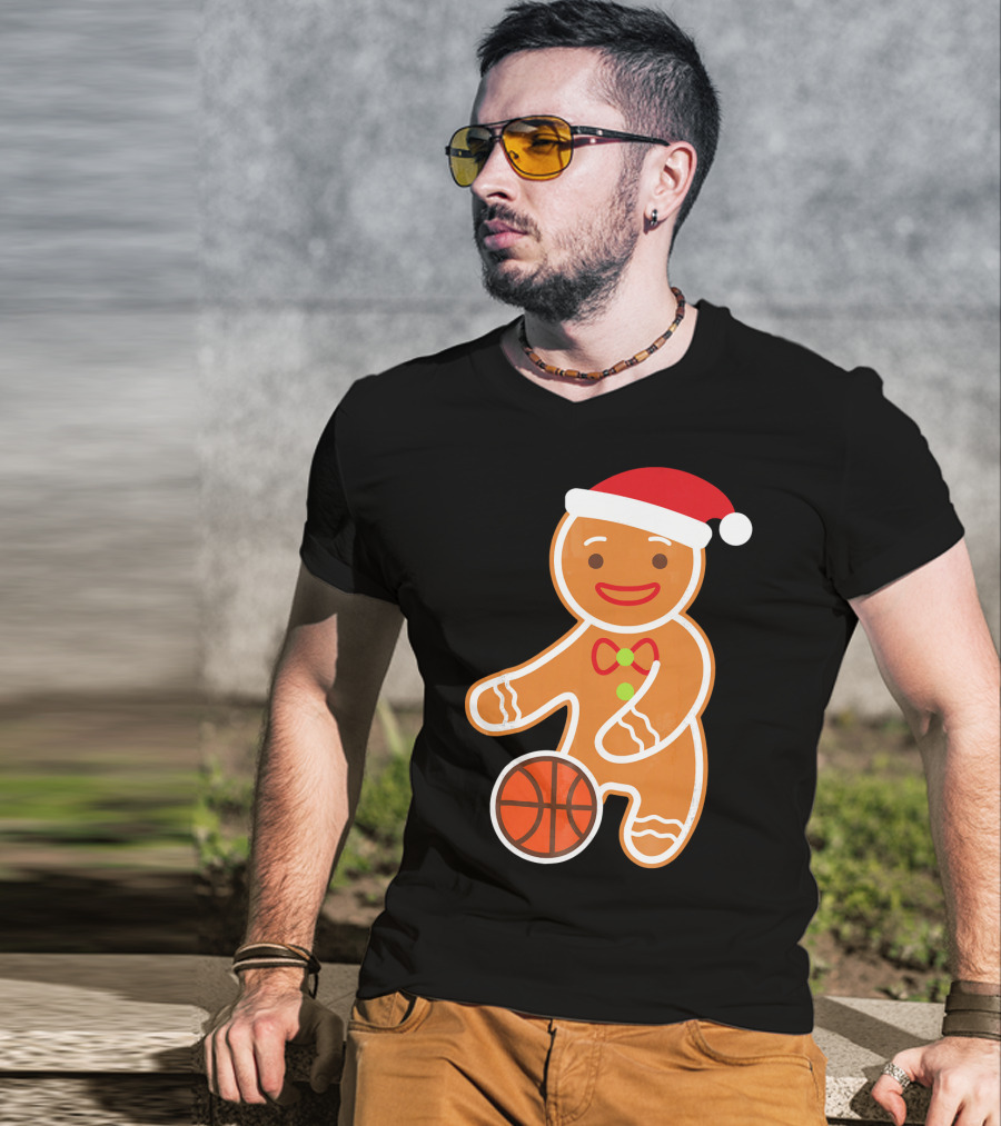 Basketball Gingerbread Player Santa Hat Gingerbread Man T-Shirt