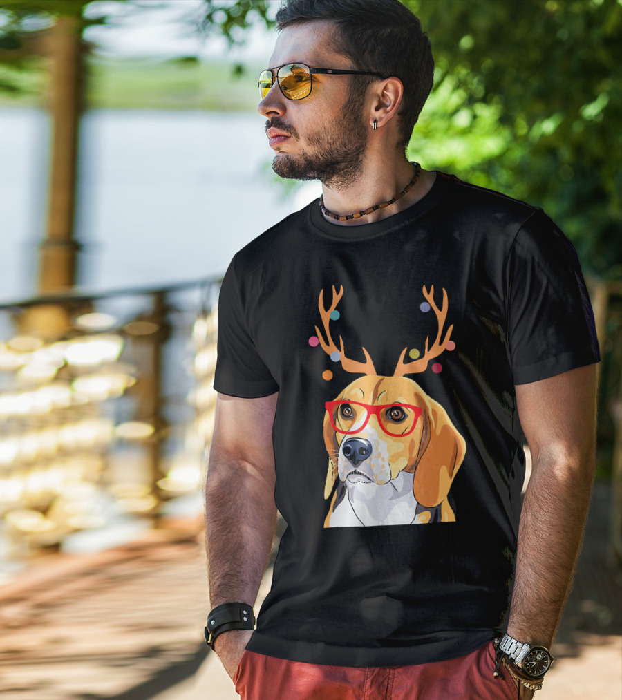 Beagle With Christmas Antlers And Red Glasses T-Shirt