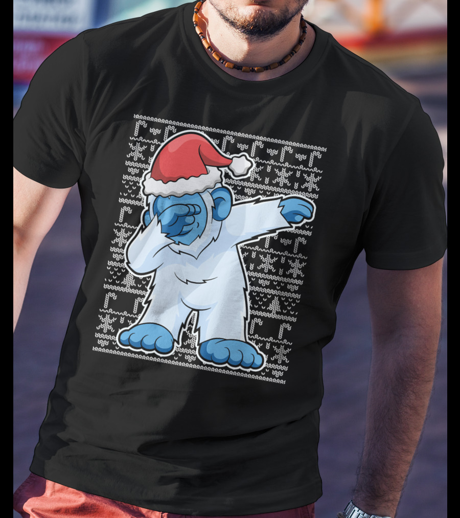 Christmas Abominable Snowman Bigfoot Dabbing Santa Hat T-Shirt