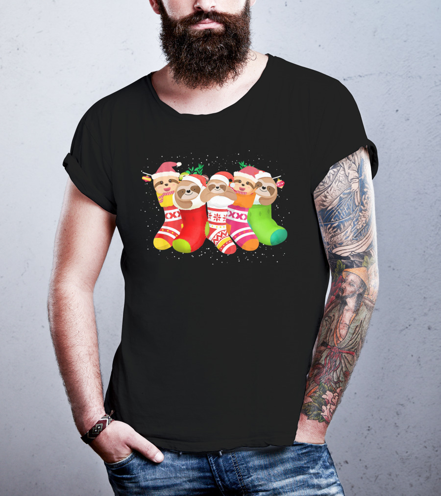 Cute Sloth Christmas Socks Xmas Mer Snuggly Festive Stockings T-Shirt