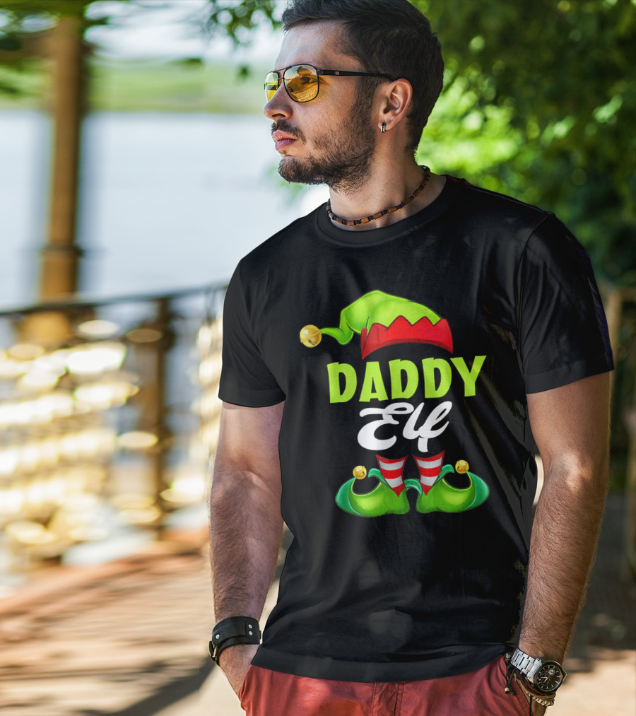 Daddy Elf Christmas Hat And Shoes T-Shirt