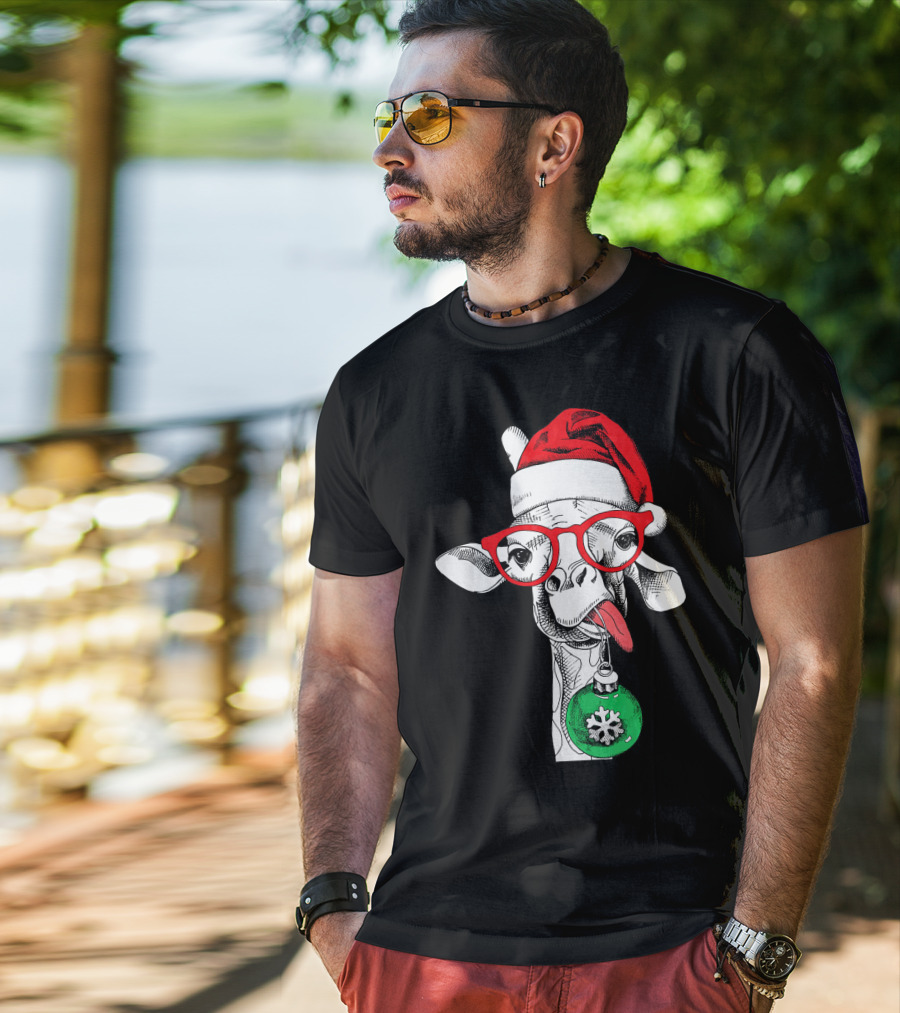 Santa Hat Giraffe Red Glasses Christmas T-Shirt