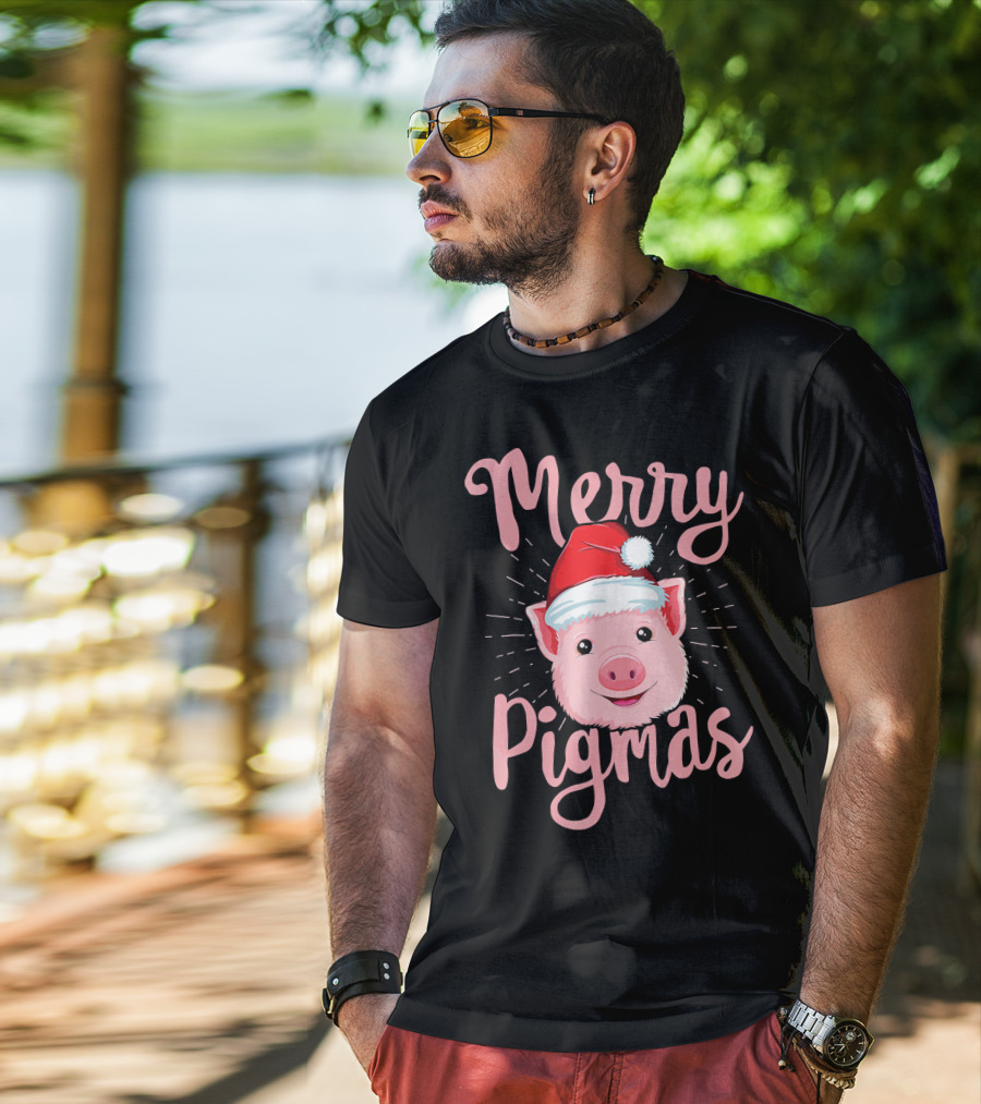 Merry Pigmas Pig Santa Hat T-Shirt