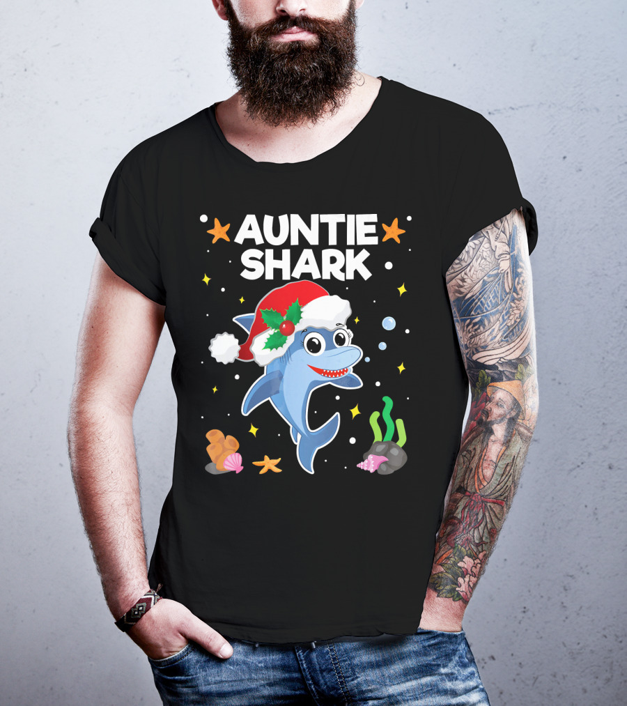 Auntie Shark Santa Claus Christmas Underwater Fun T-Shirt