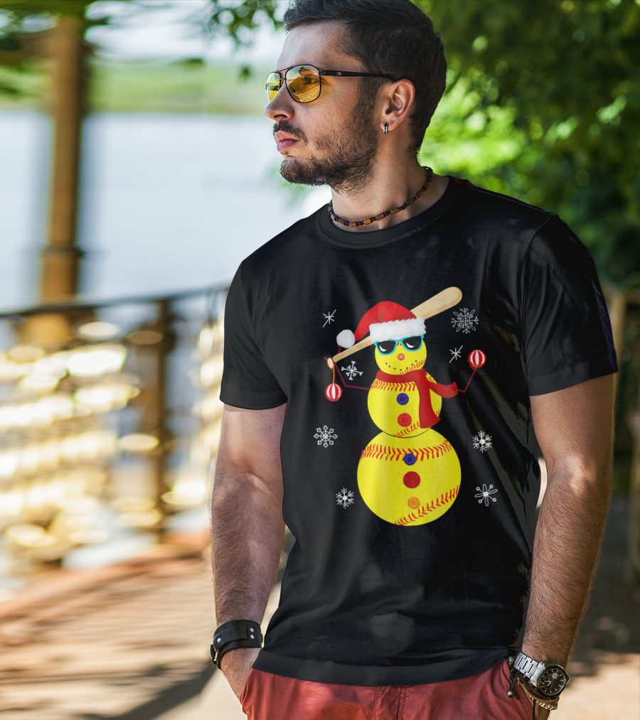 Christmas Softball Snowman With Bat And Santa Hat T-Shirt
