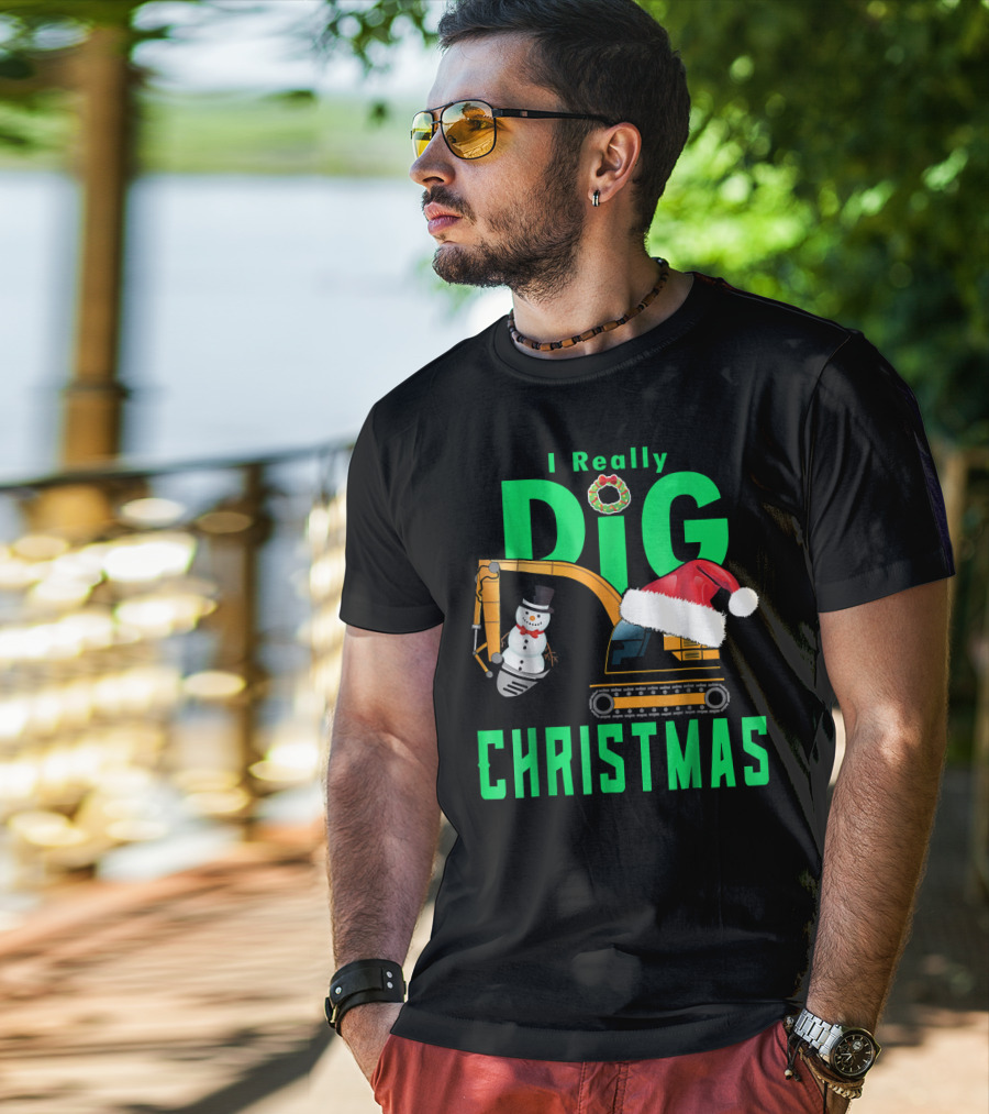 I Really Dig Christmas Snowman Santa Hat Excavator T-Shirt