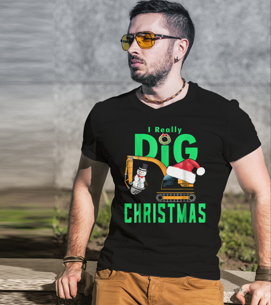 I Really Dig Christmas Snowman Santa Hat Excavator T-Shirt