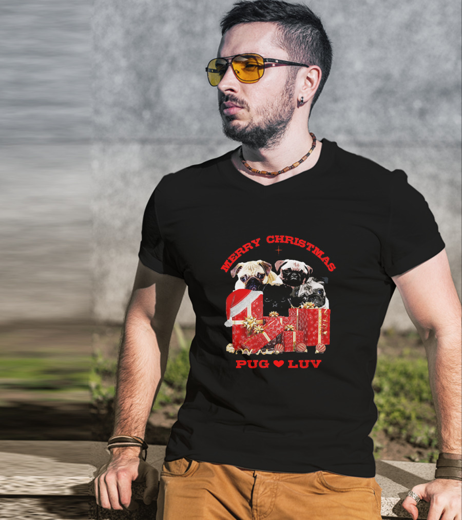 Merry Christmas Pug Luv With Pug Dogs And Gifts T-Shirt