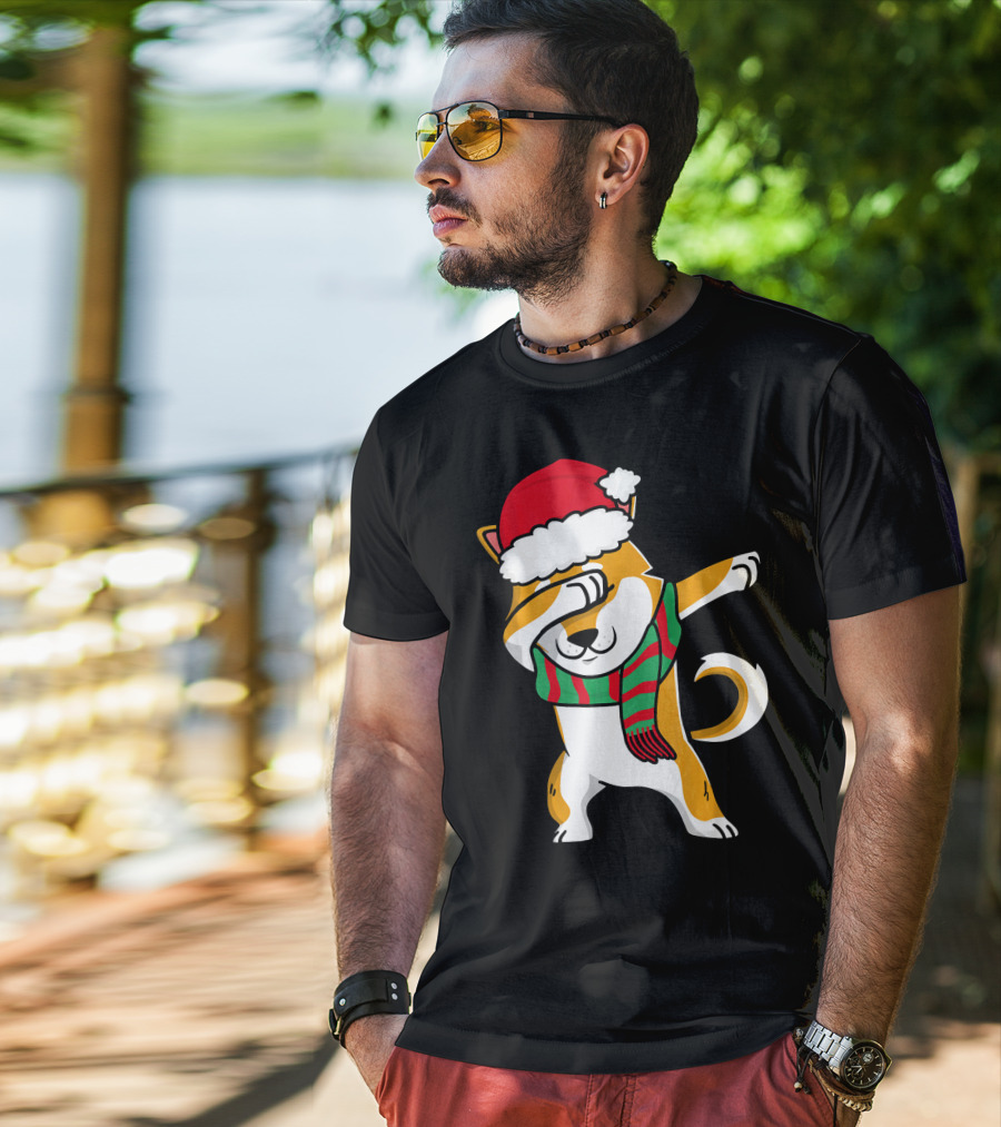Dabbing Shiba Dog Christmas Santa Hat Scarf T-Shirt