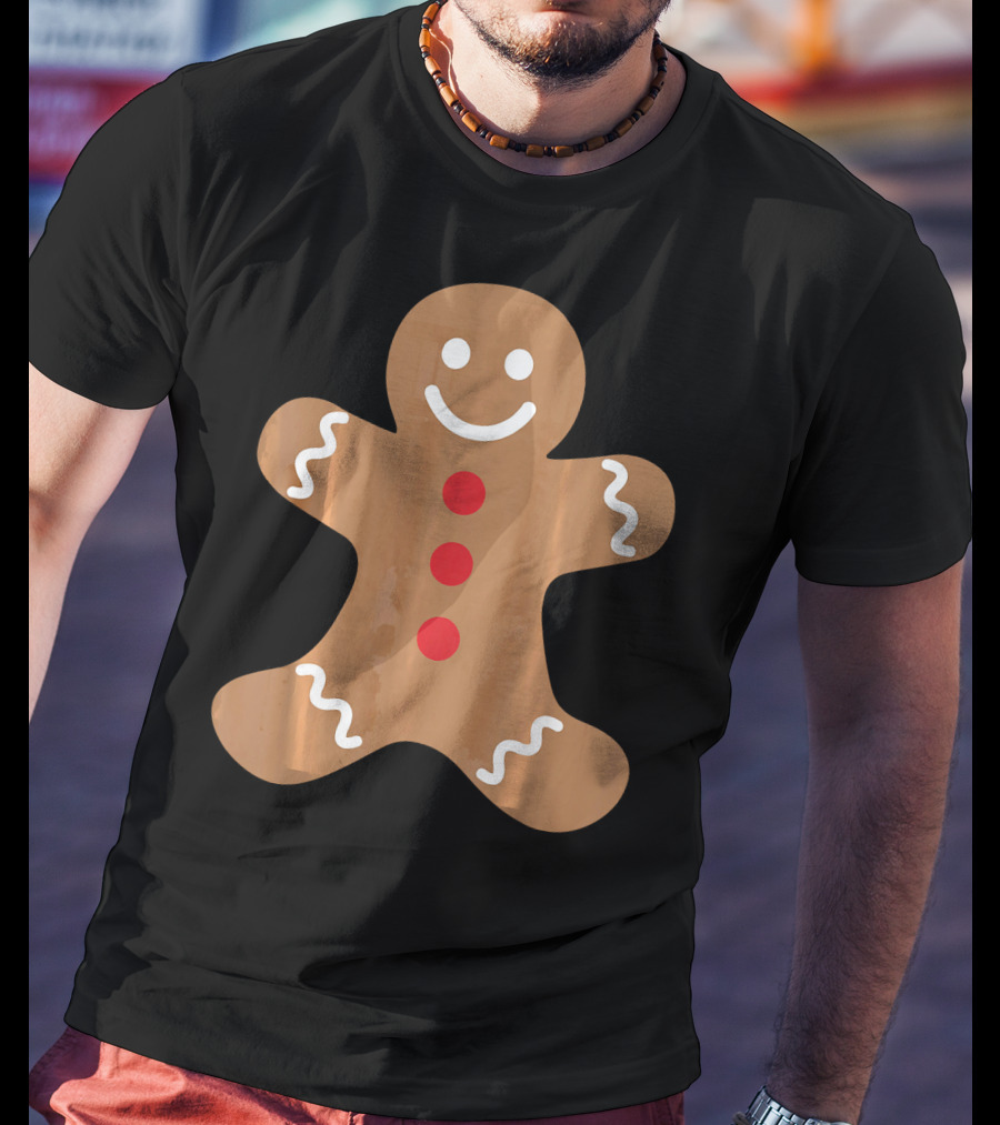 Smiling Gingerbread Man Holiday Cookie Decor T-Shirt
