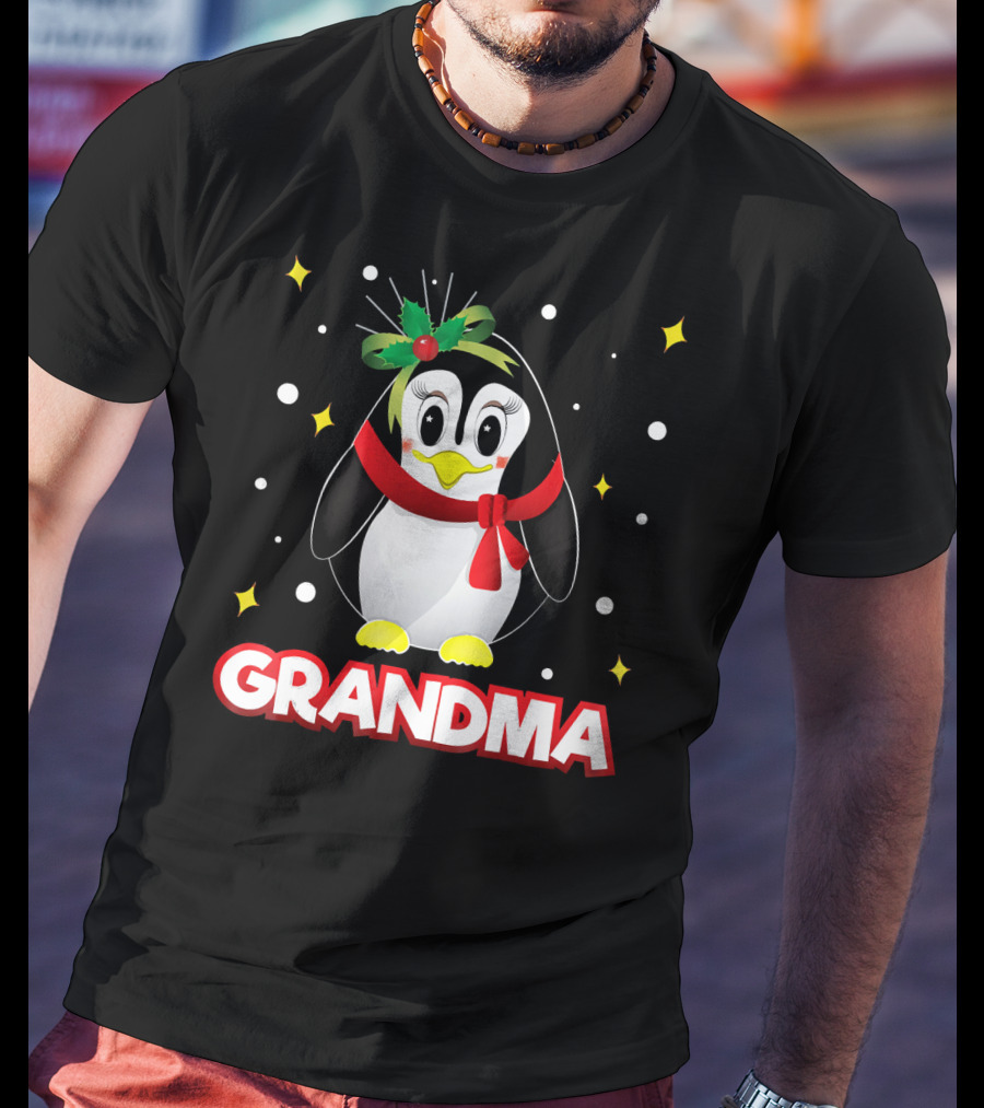 Grandma Penguin Festive Christmas Family T-Shirt