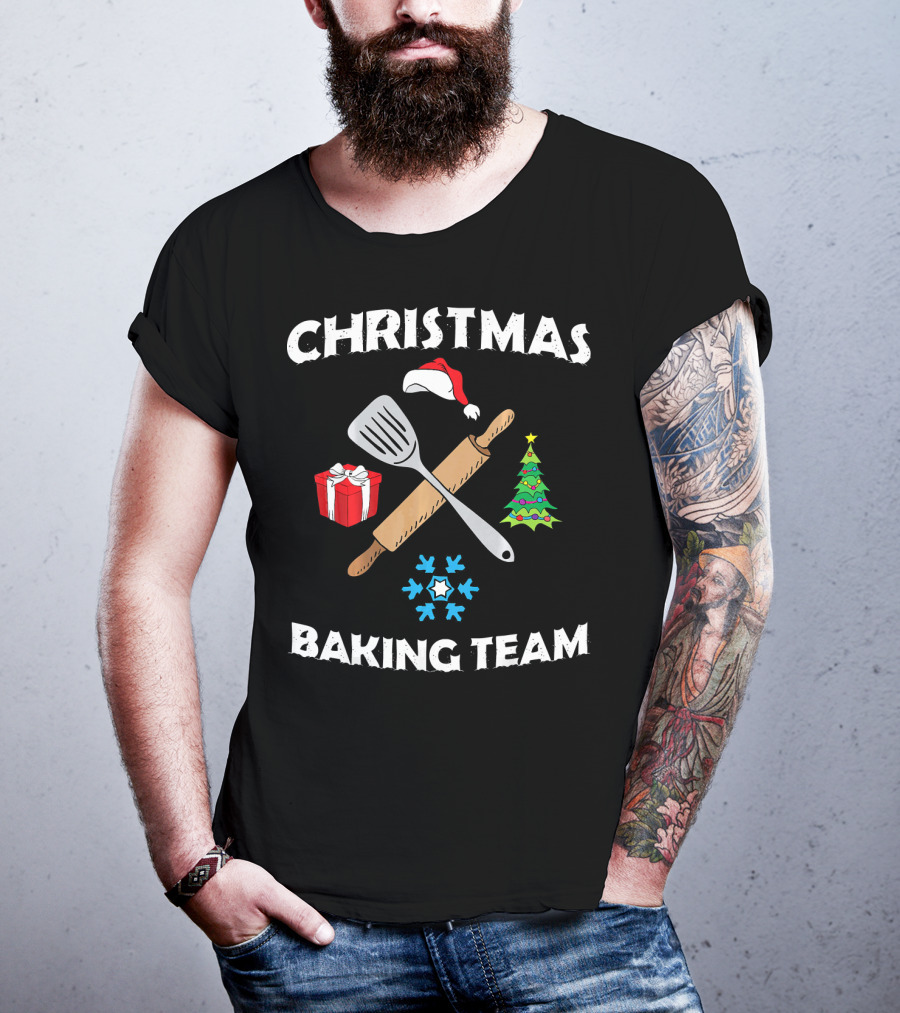 Christmas Baking Team Santa Hat Spatula Rolling Pin Tree Gift Snowflakes T-Shirt