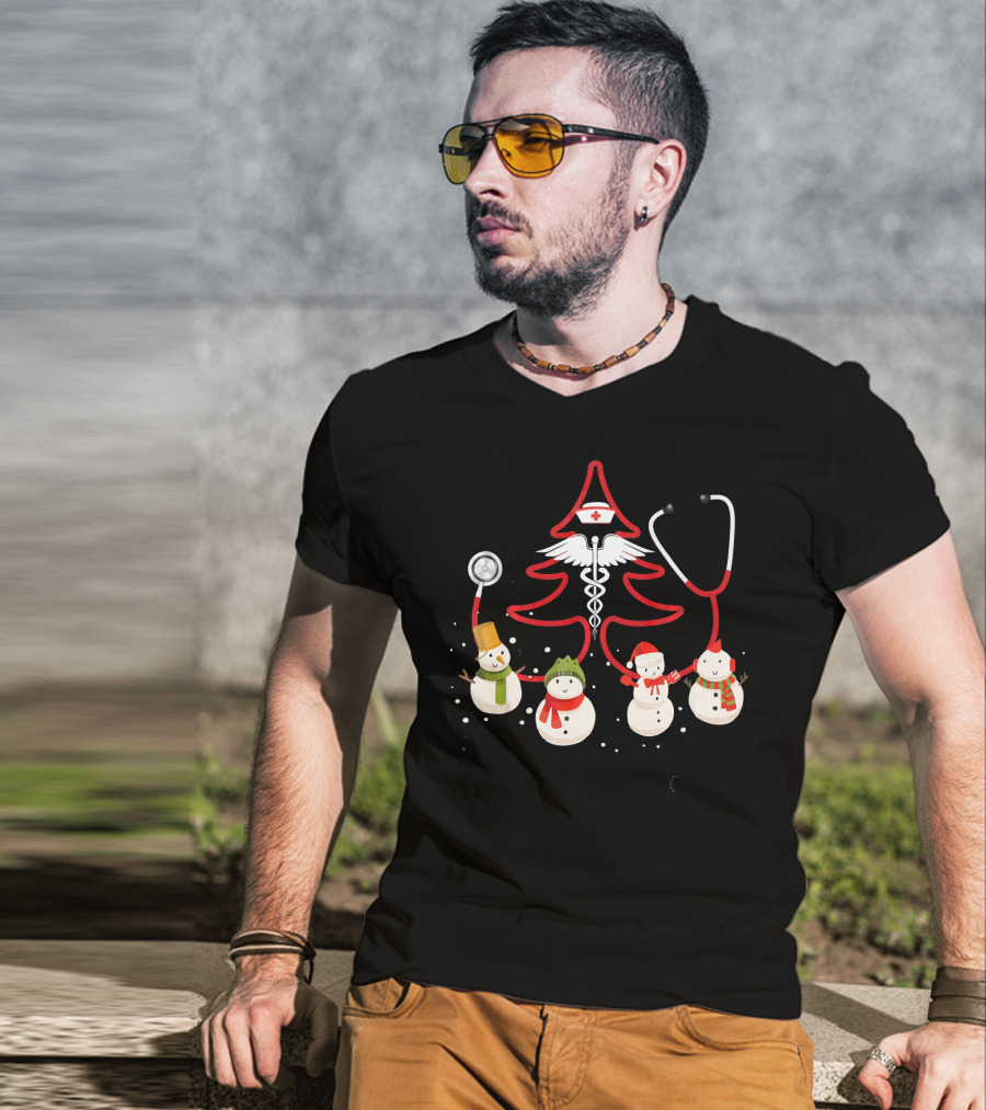 Nurse Christmas Costume Funny Chris Snowmen Stethoscope Tree T-Shirt