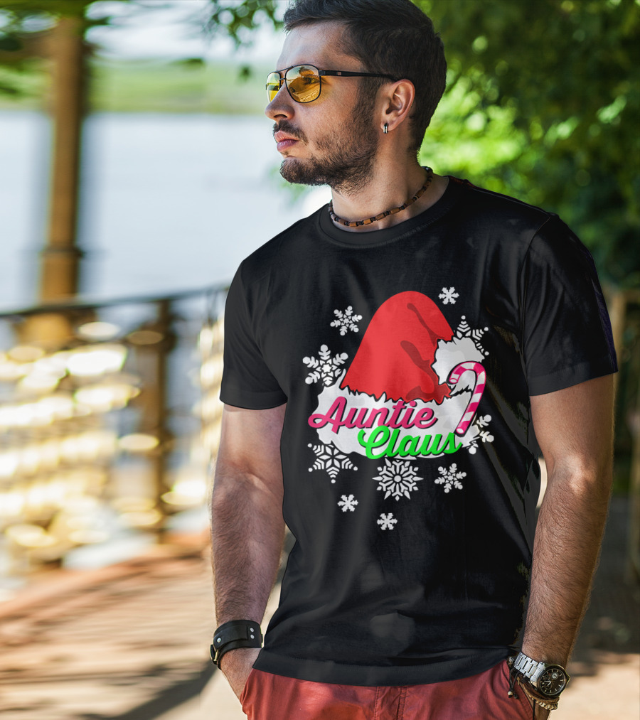 Auntie Claus Christmas Candy Cane Snowflakes Santa Hat T-Shirt