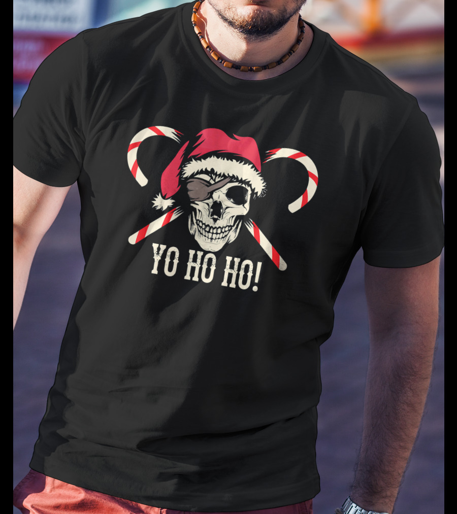 Yo Ho Ho Christmas Skull With Pirate Candy Canes T-Shirt