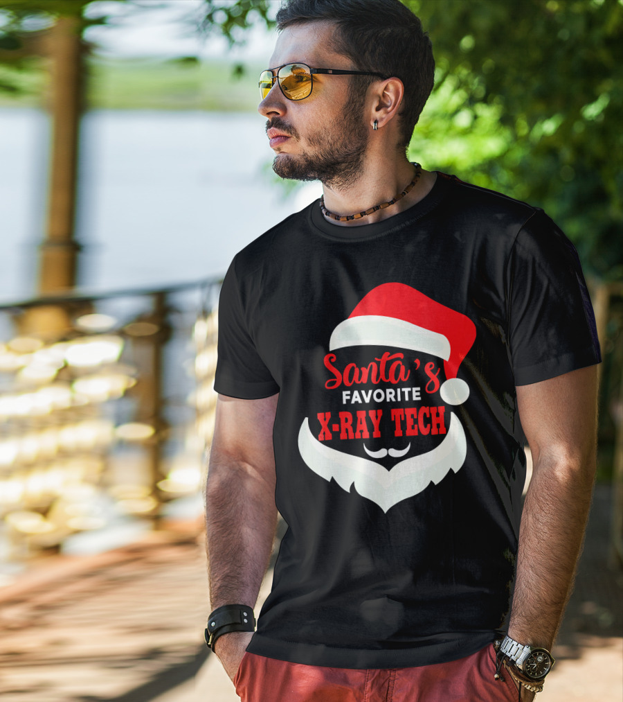 Santa's Favorite X-Ray Tech Christmas Santa Hat And Beard T-Shirt