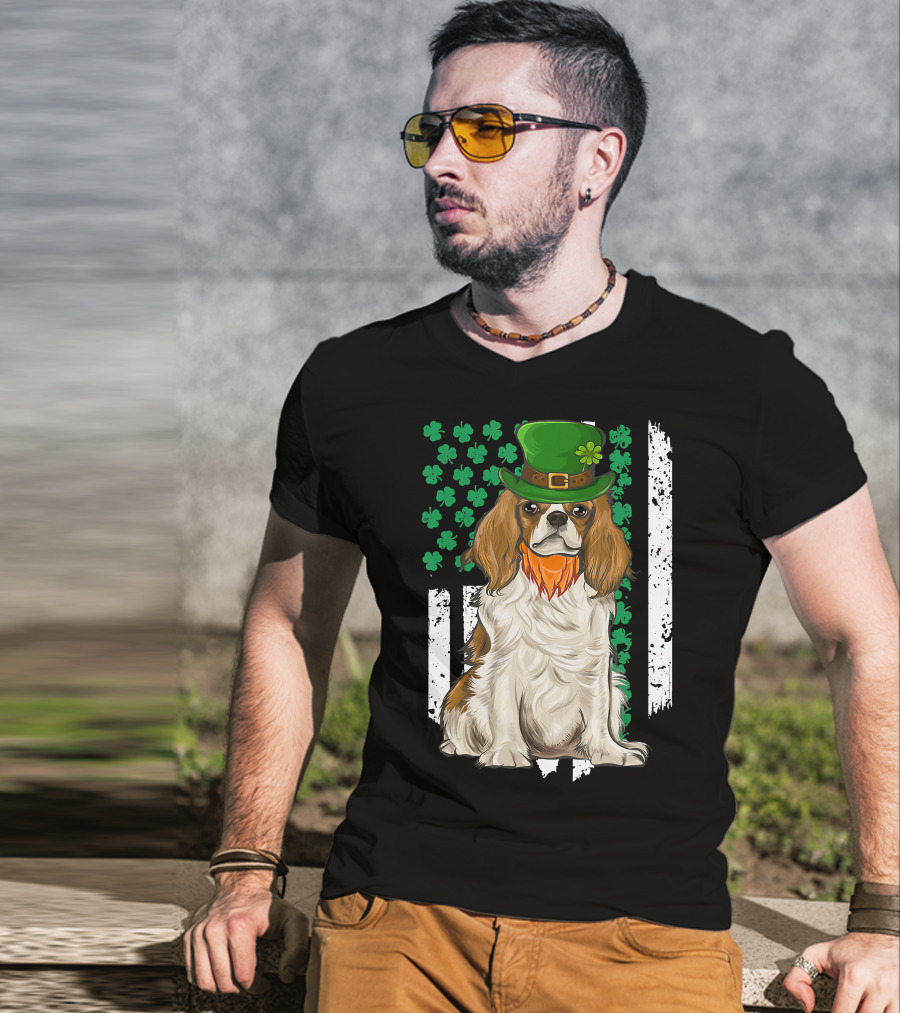 King Charles Spaniel St Patricks Day Irish Dog With Green Hat And Shamrocks T-Shirt