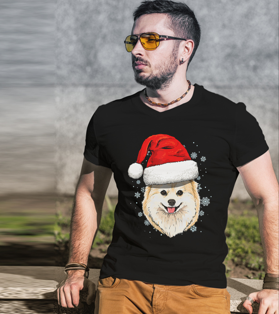 Pomeranian Santa Hat Snowflakes Christmas T-Shirt