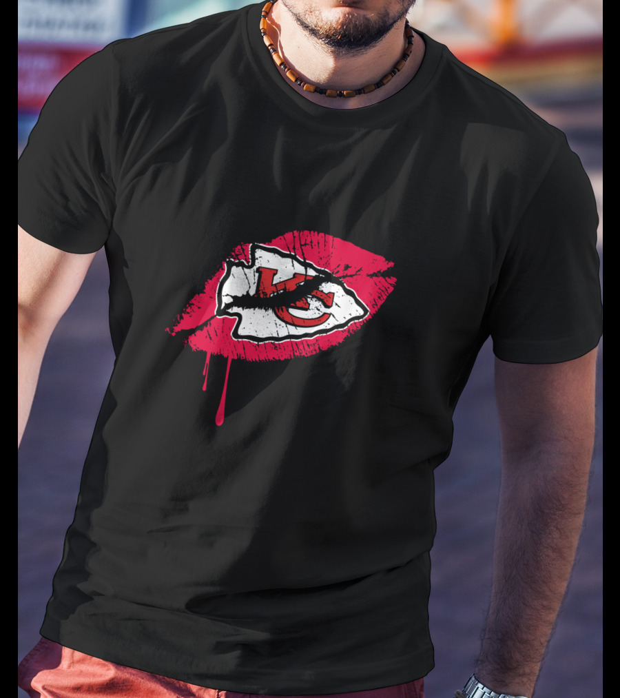 Kansas City Chiefs Kc Logo Red Lips T-Shirt