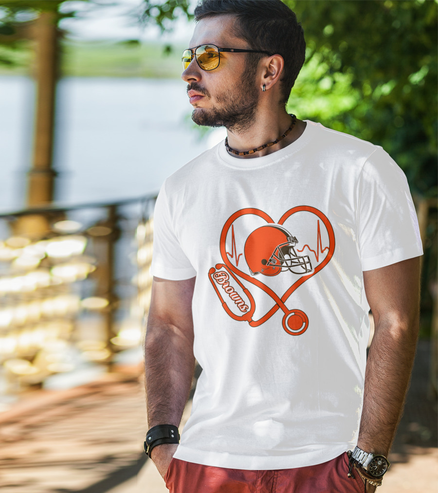 Nurse Heartbeat Stethoscope Cleveland Browns Helmet T-Shirt